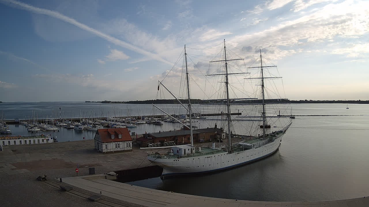 Archiv Foto Webcam Stralsund am Yachthafen
