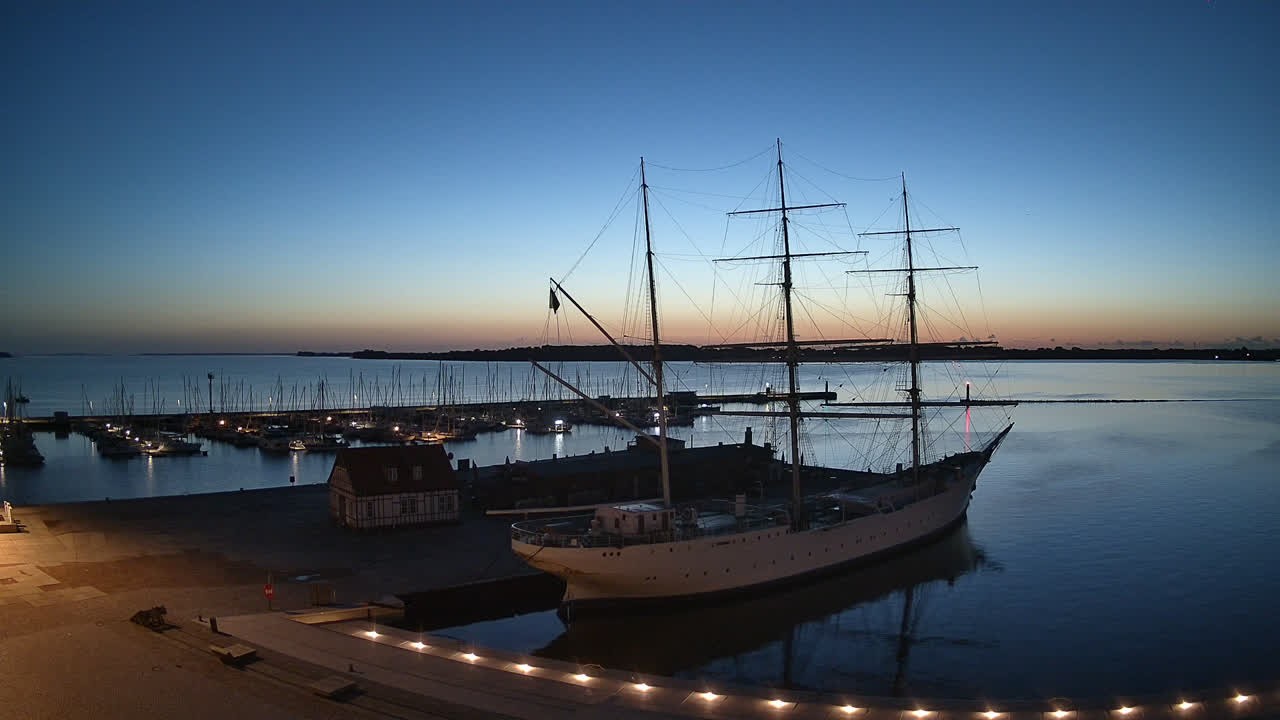 Archiv Foto Webcam Stralsund am Yachthafen