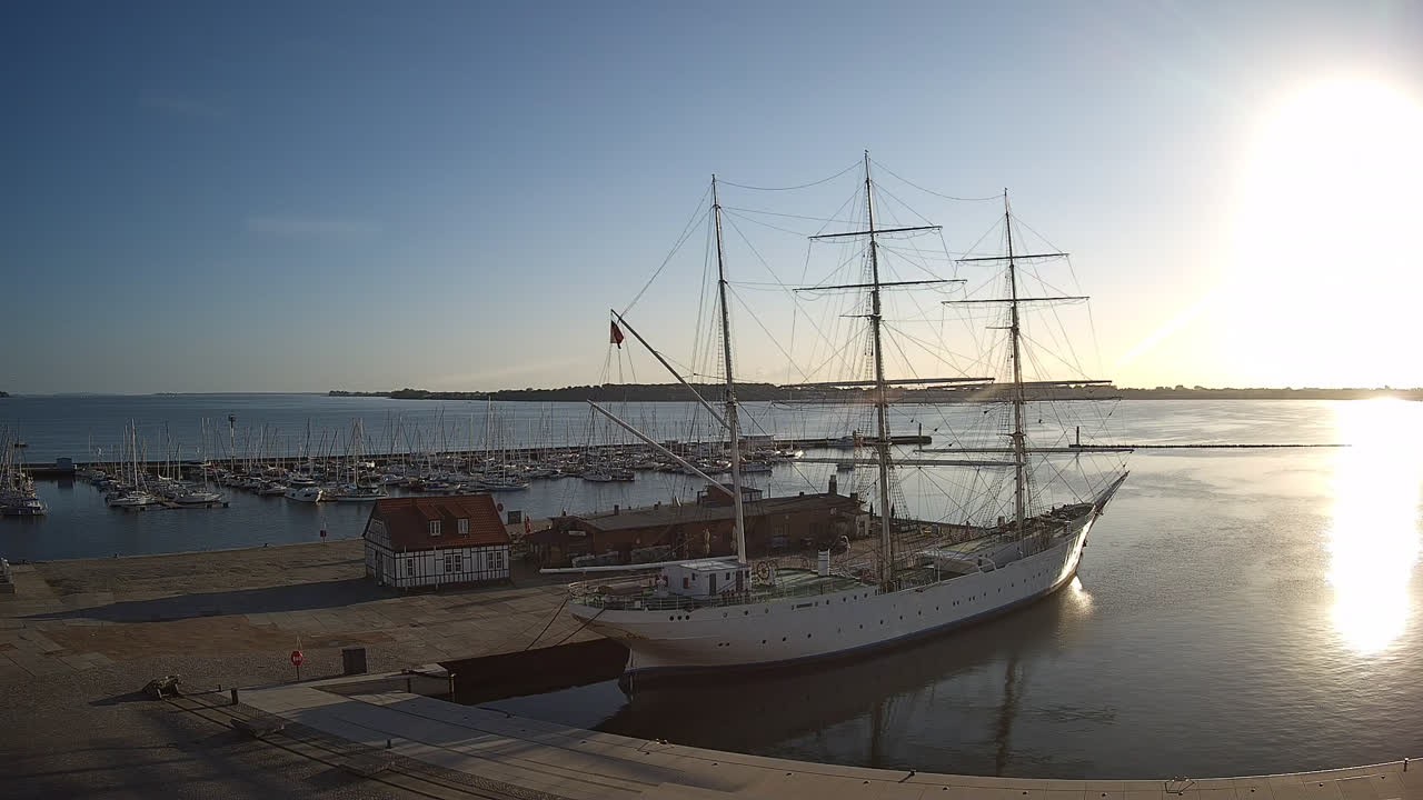 Archiv Foto Webcam Stralsund am Yachthafen