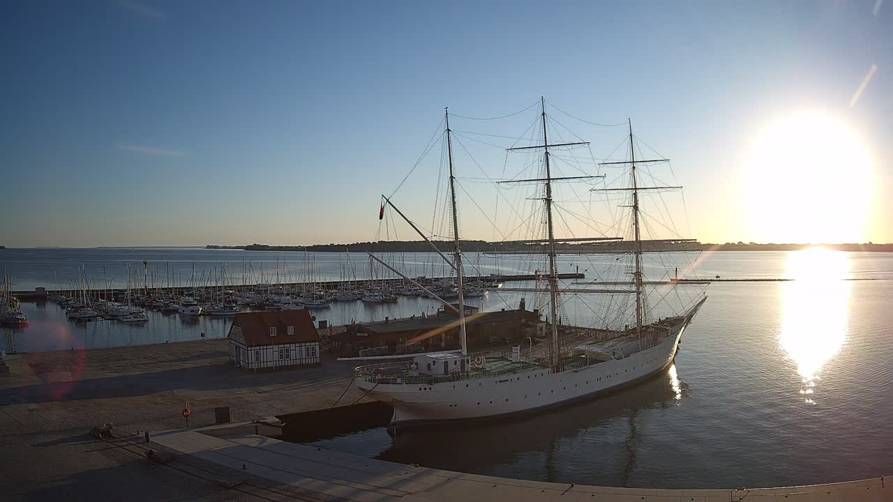 Archiv Foto Webcam Stralsund am Yachthafen