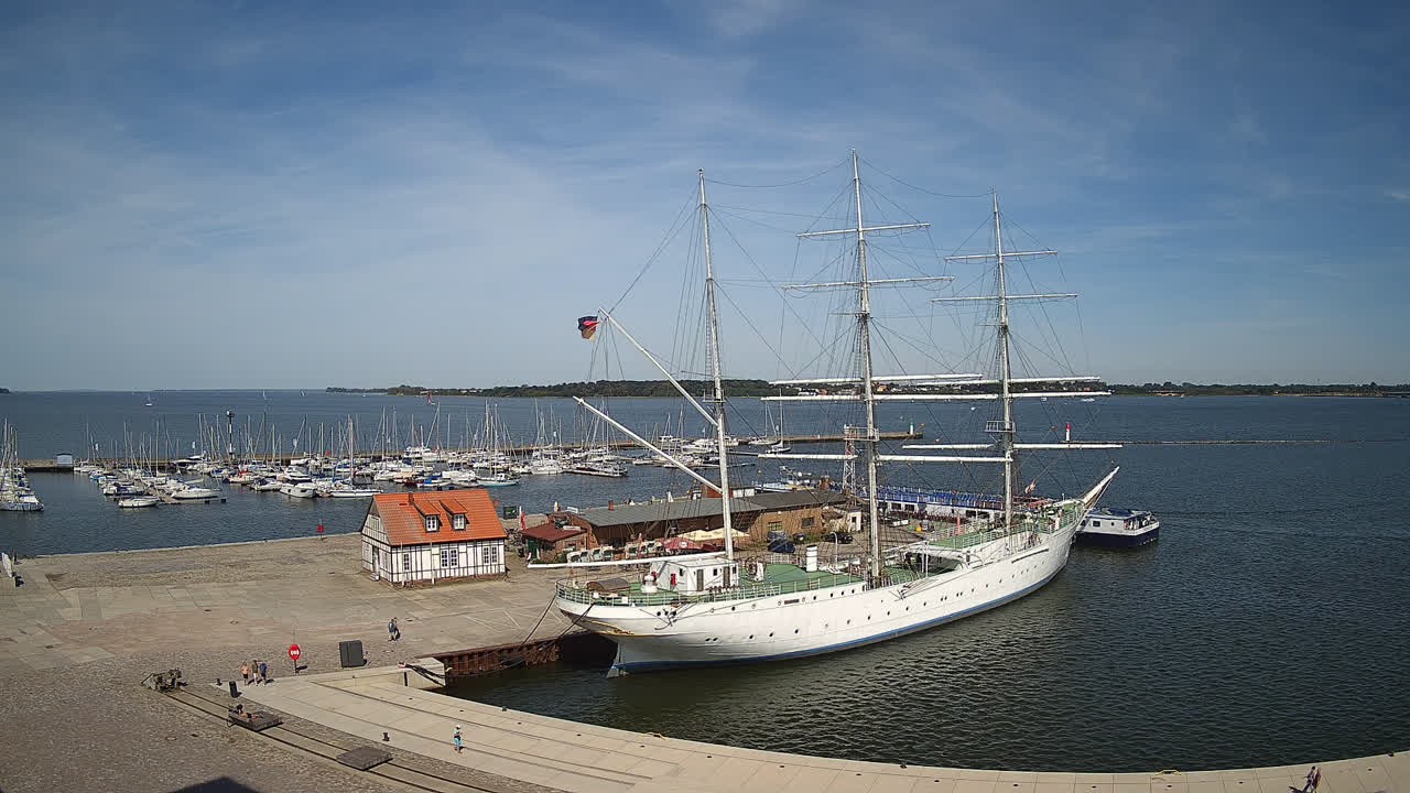 Archiv Foto Webcam Stralsund am Yachthafen