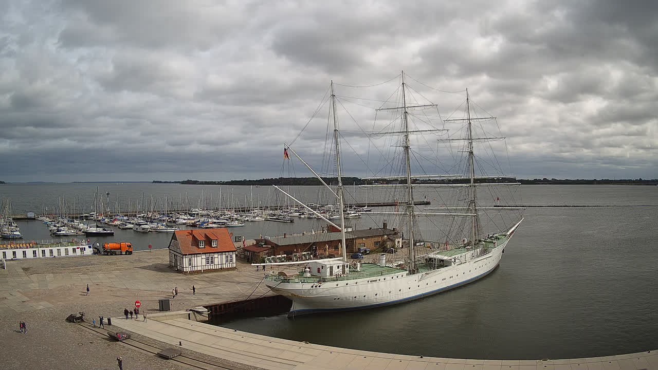 Archiv Foto Webcam Stralsund am Yachthafen