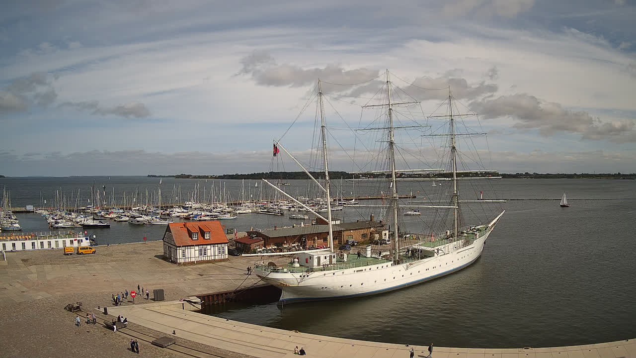 Archiv Foto Webcam Stralsund am Yachthafen