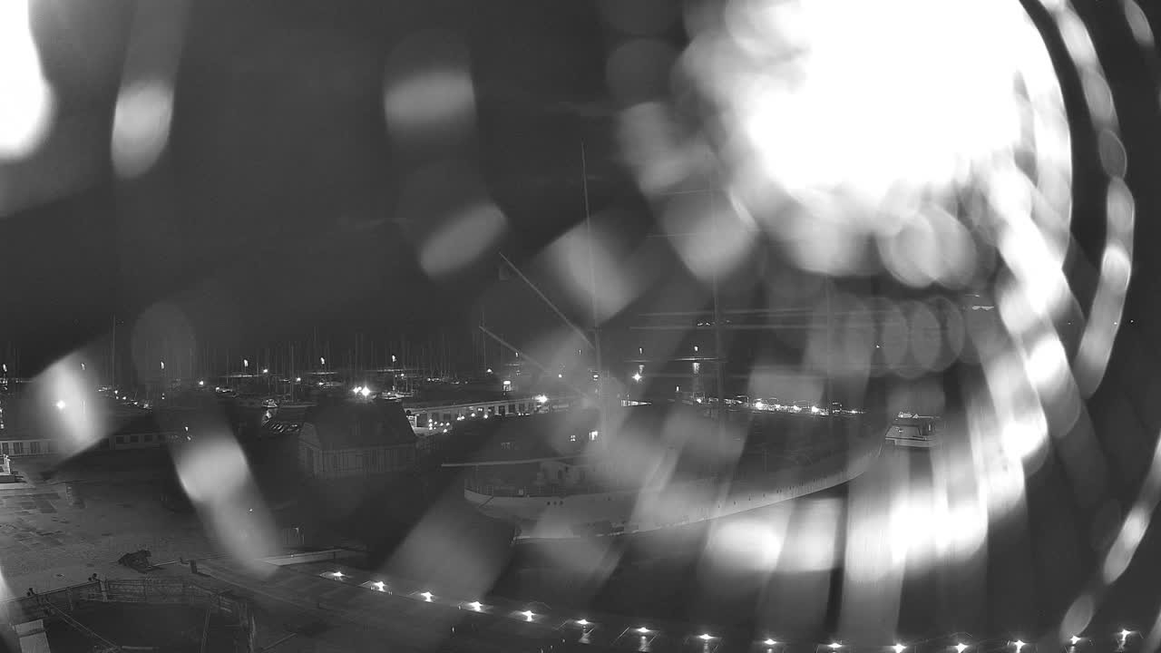Archiv Foto Webcam Stralsund am Yachthafen