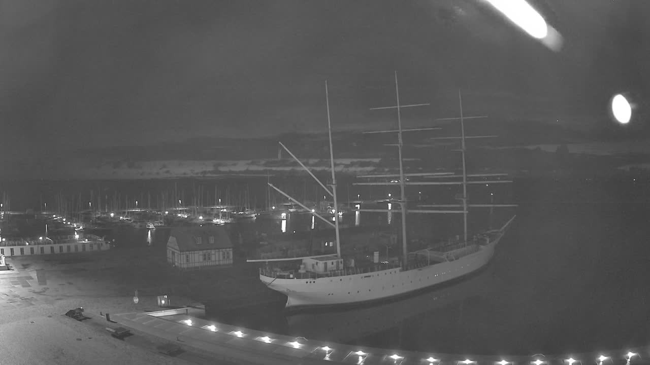 Archiv Foto Webcam Stralsund am Yachthafen