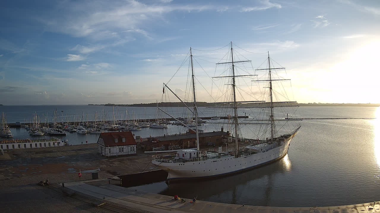 Archiv Foto Webcam Stralsund am Yachthafen