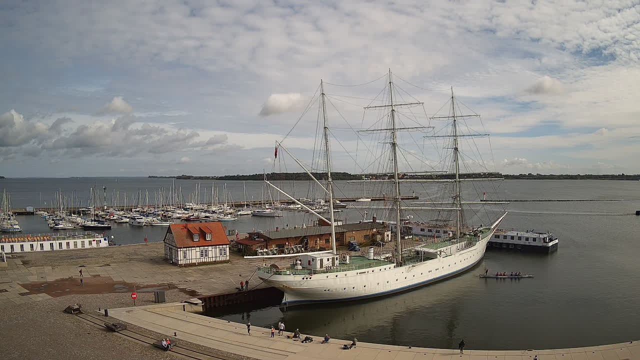 Archiv Foto Webcam Stralsund am Yachthafen