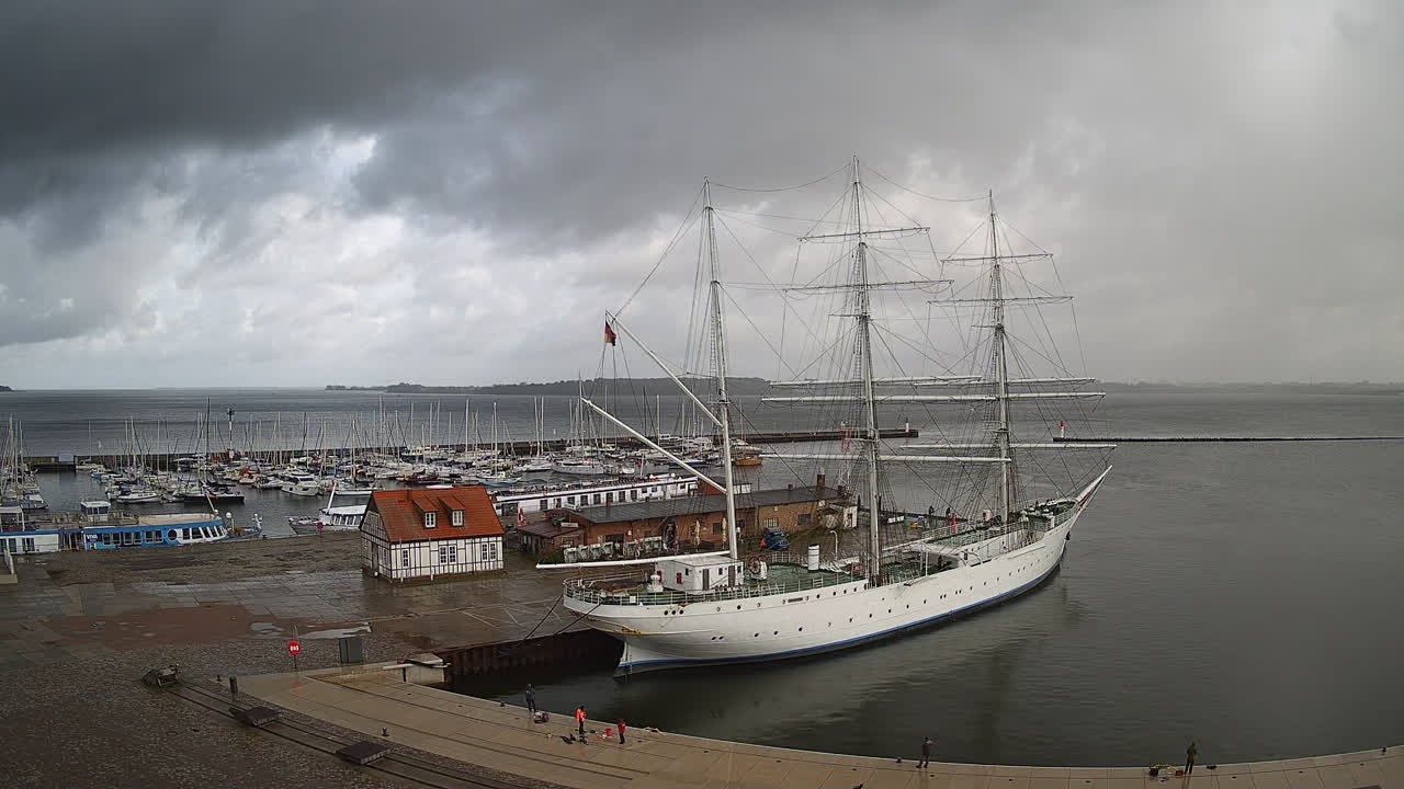 Archiv Foto Webcam Stralsund am Yachthafen