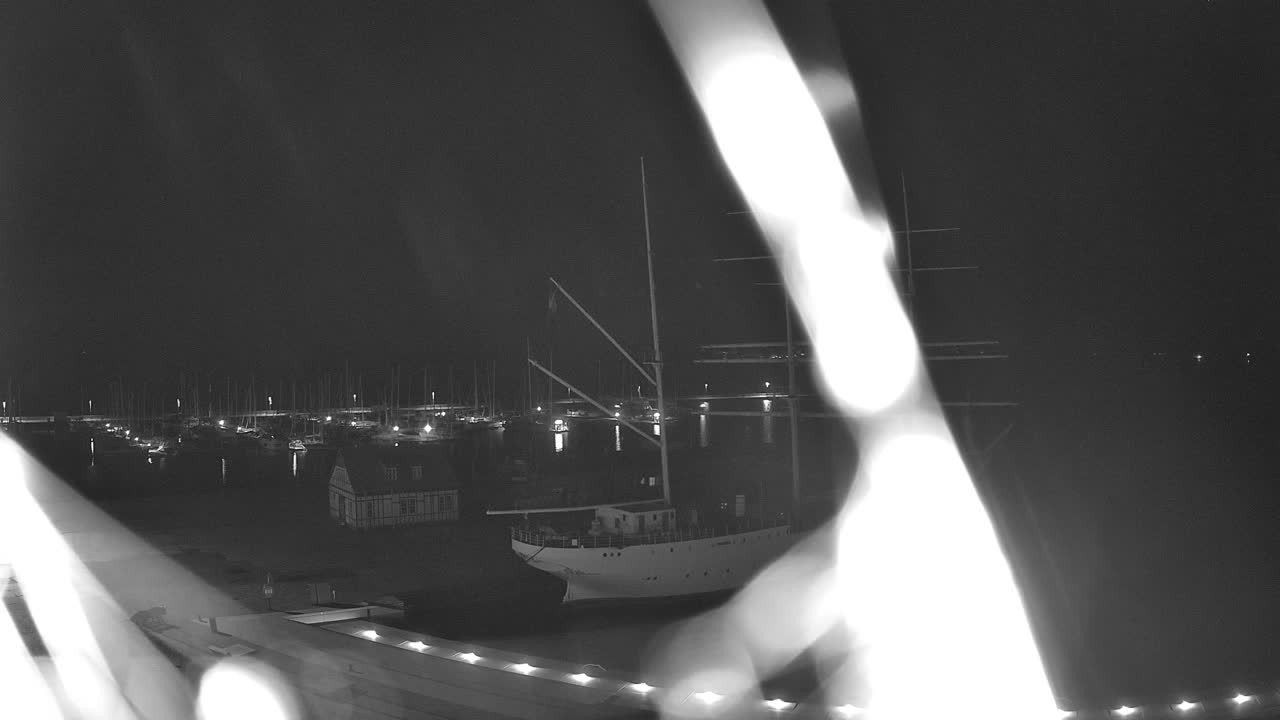 Archiv Foto Webcam Stralsund am Yachthafen
