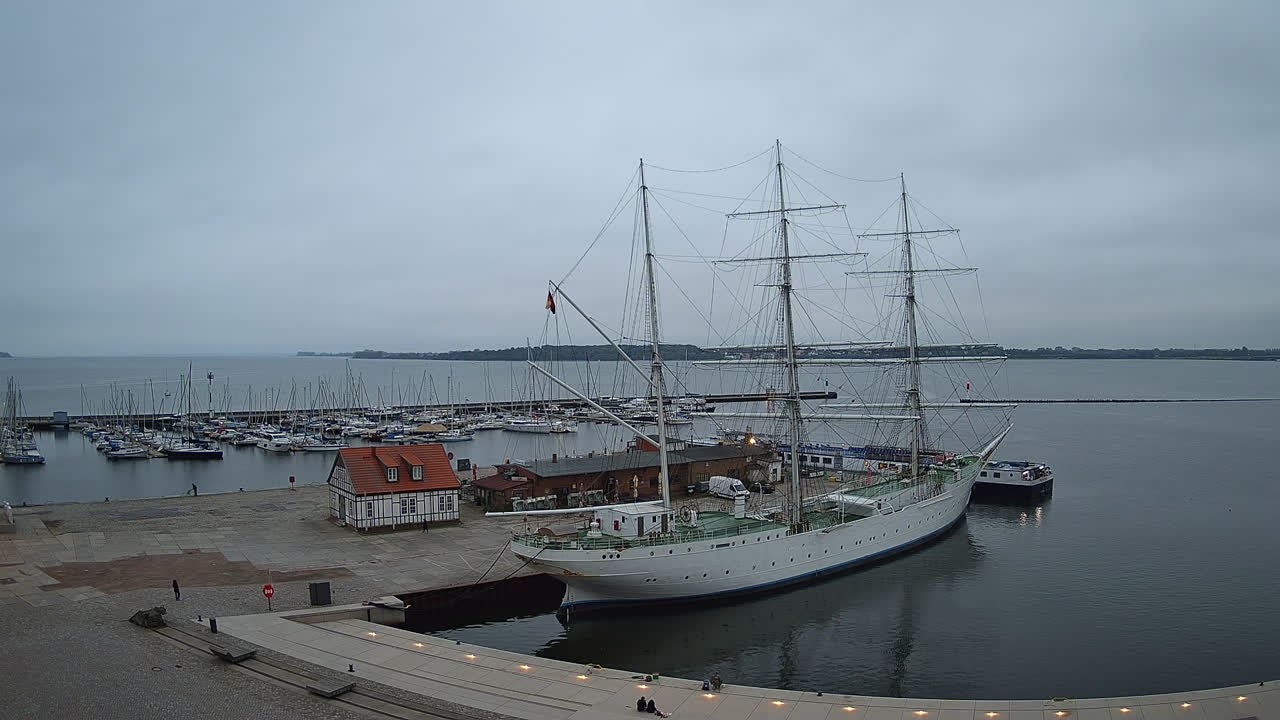 Archiv Foto Webcam Stralsund am Yachthafen