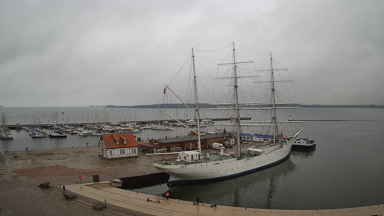 Archiv Foto Webcam Stralsund am Yachthafen