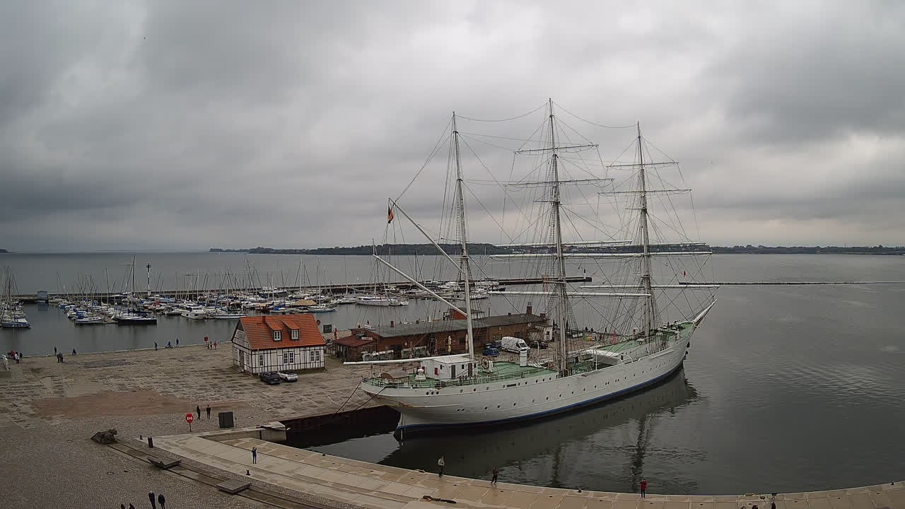 Archiv Foto Webcam Stralsund am Yachthafen