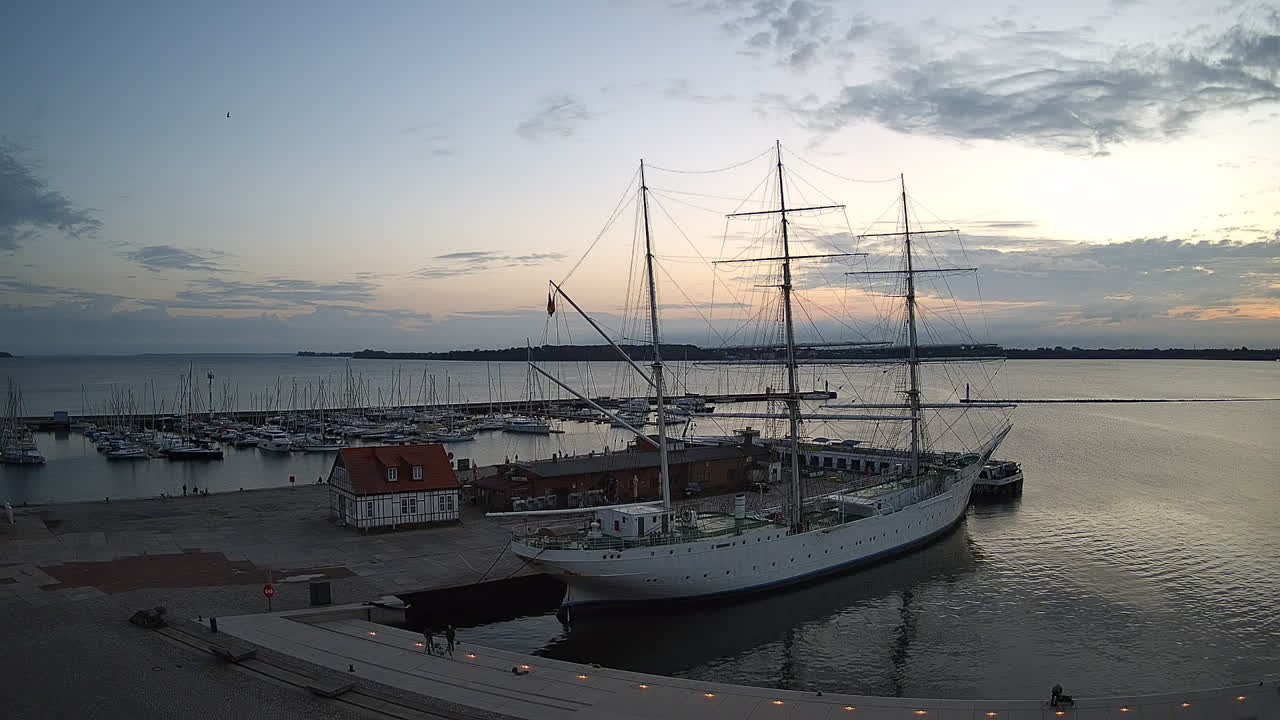Archiv Foto Webcam Stralsund am Yachthafen