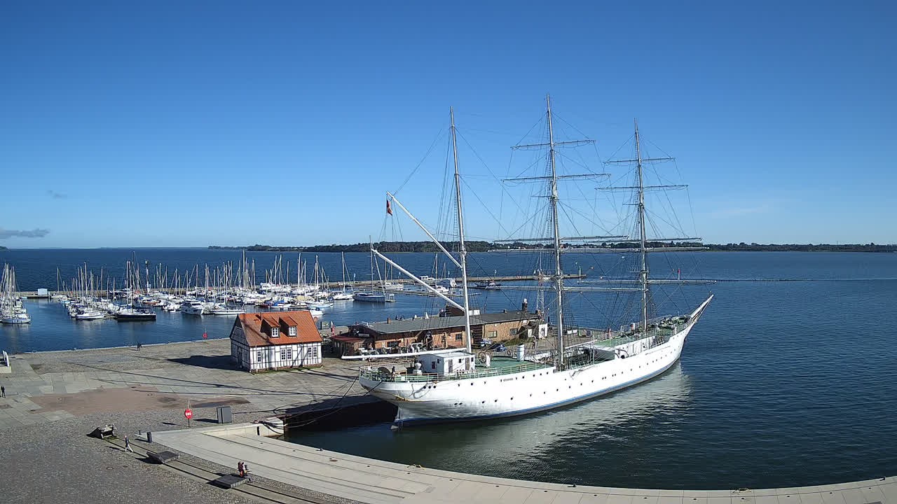 Archiv Foto Webcam Stralsund am Yachthafen