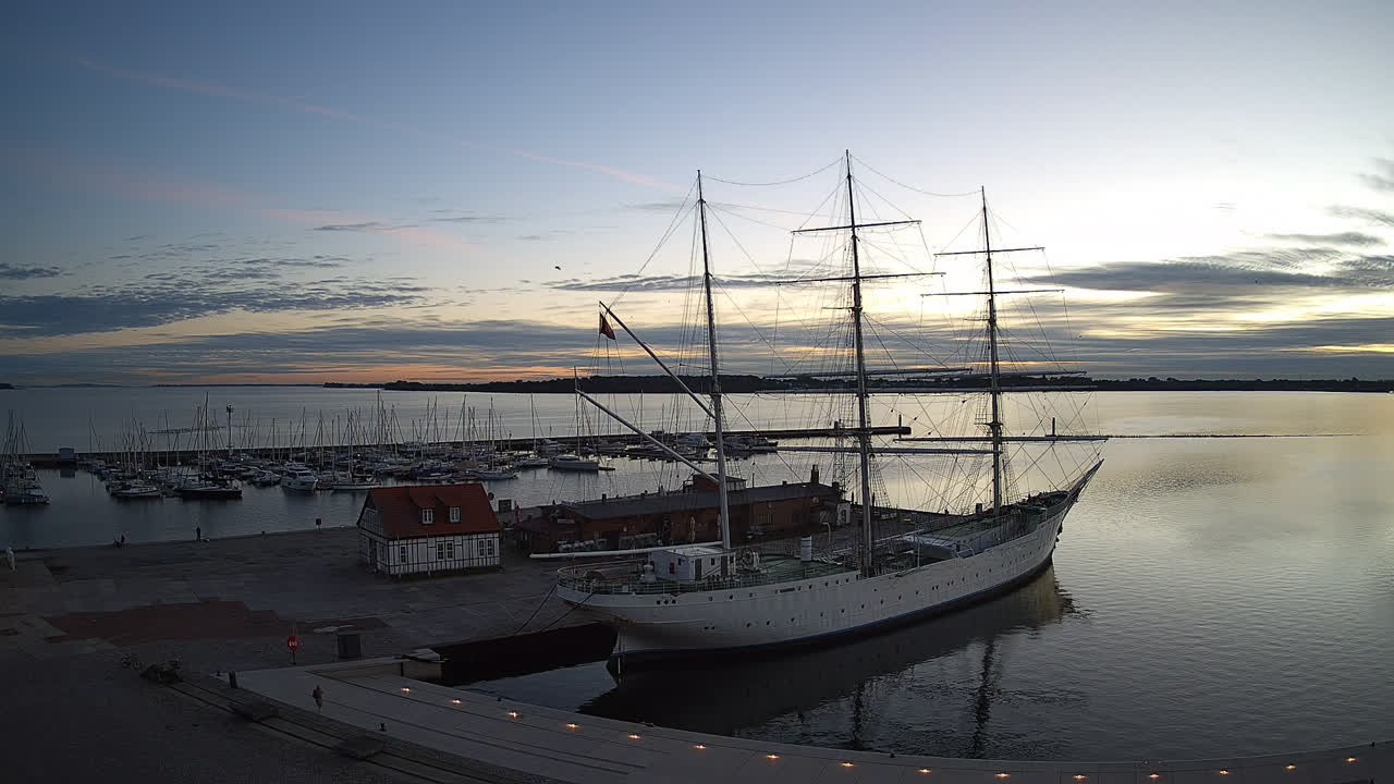 Archiv Foto Webcam Stralsund am Yachthafen