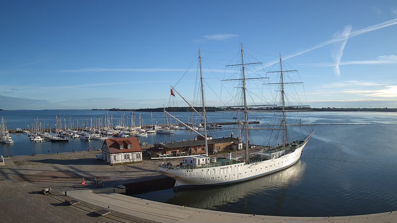 Archiv Foto Webcam Stralsund am Yachthafen