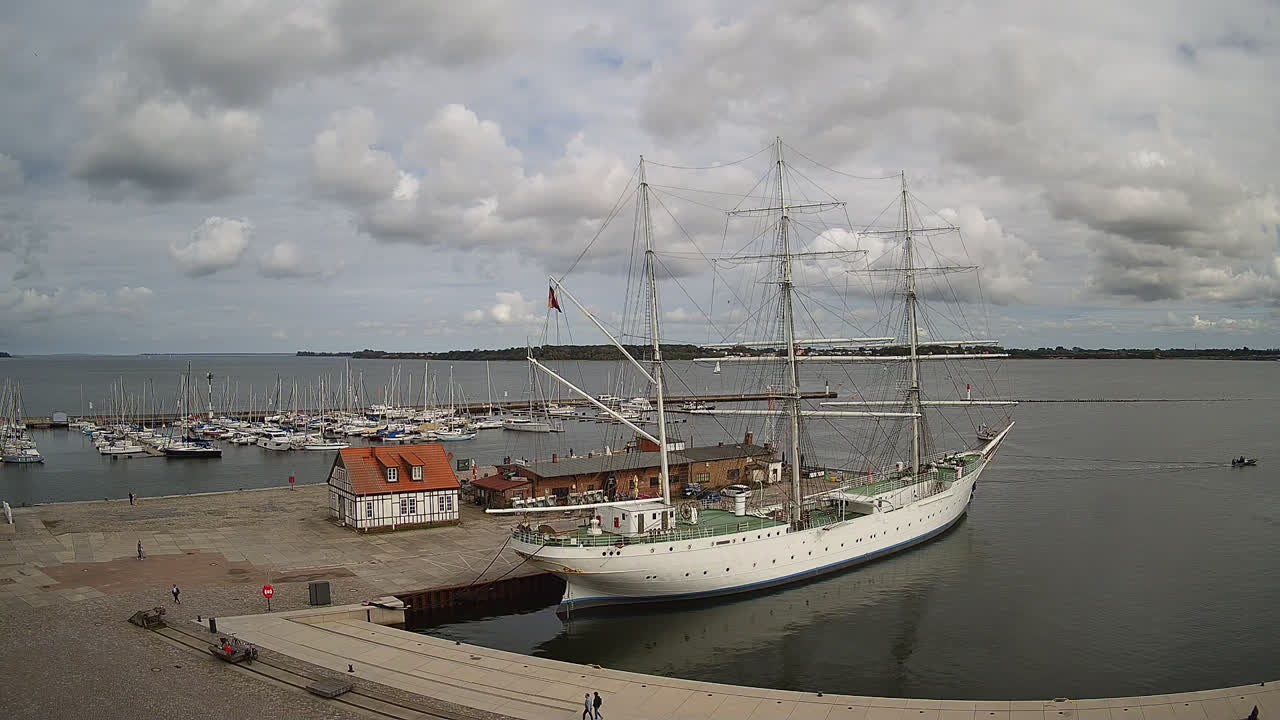 Archiv Foto Webcam Stralsund am Yachthafen