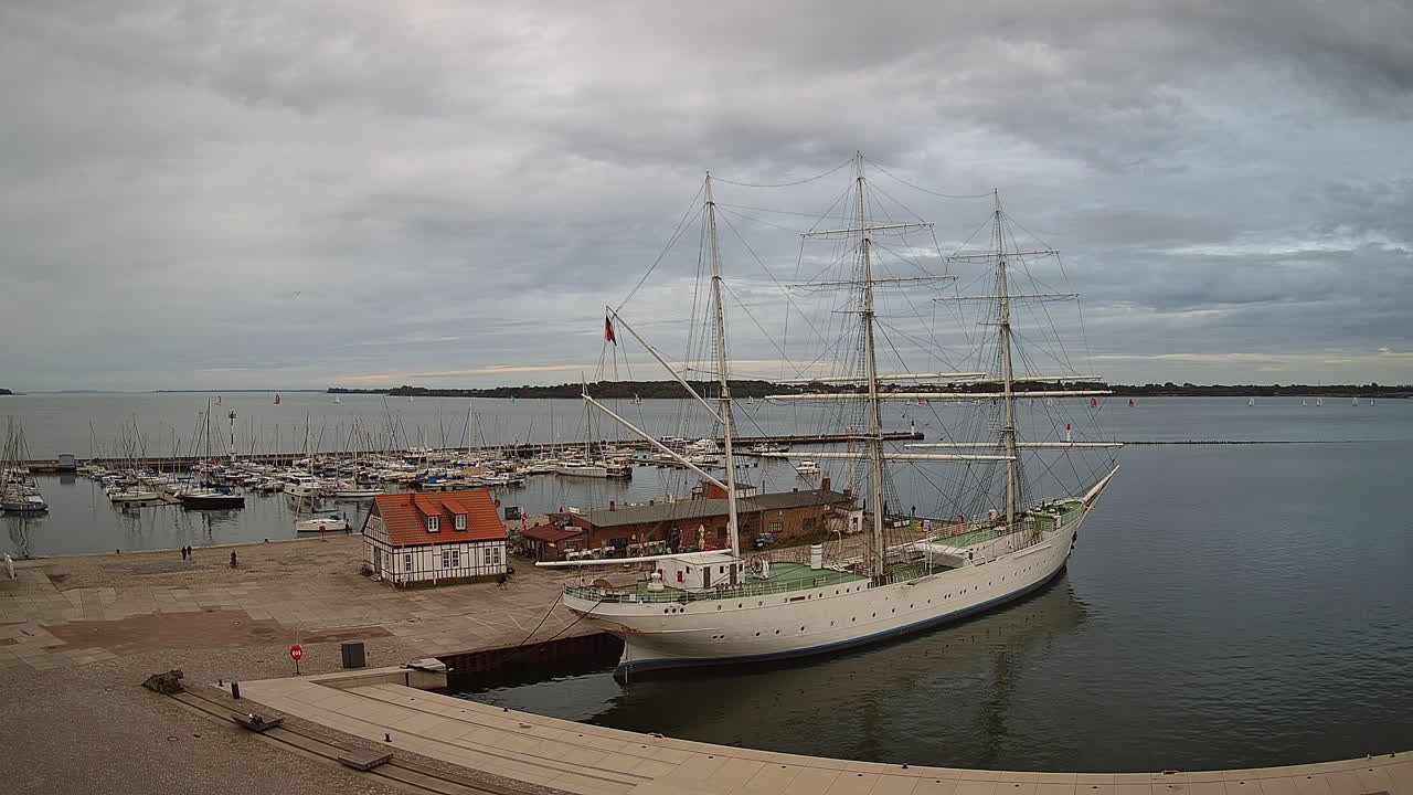 Archiv Foto Webcam Stralsund am Yachthafen