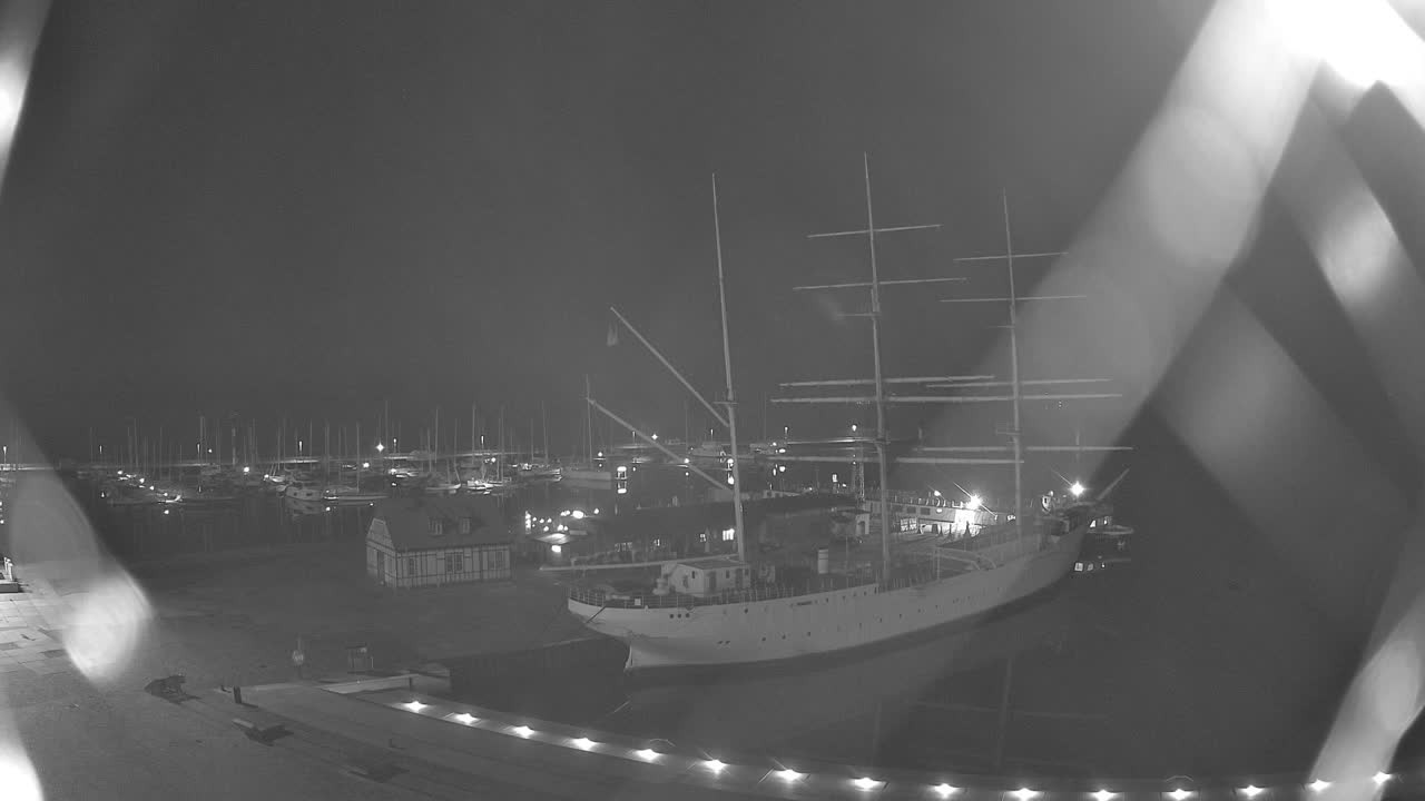 Archiv Foto Webcam Stralsund am Yachthafen