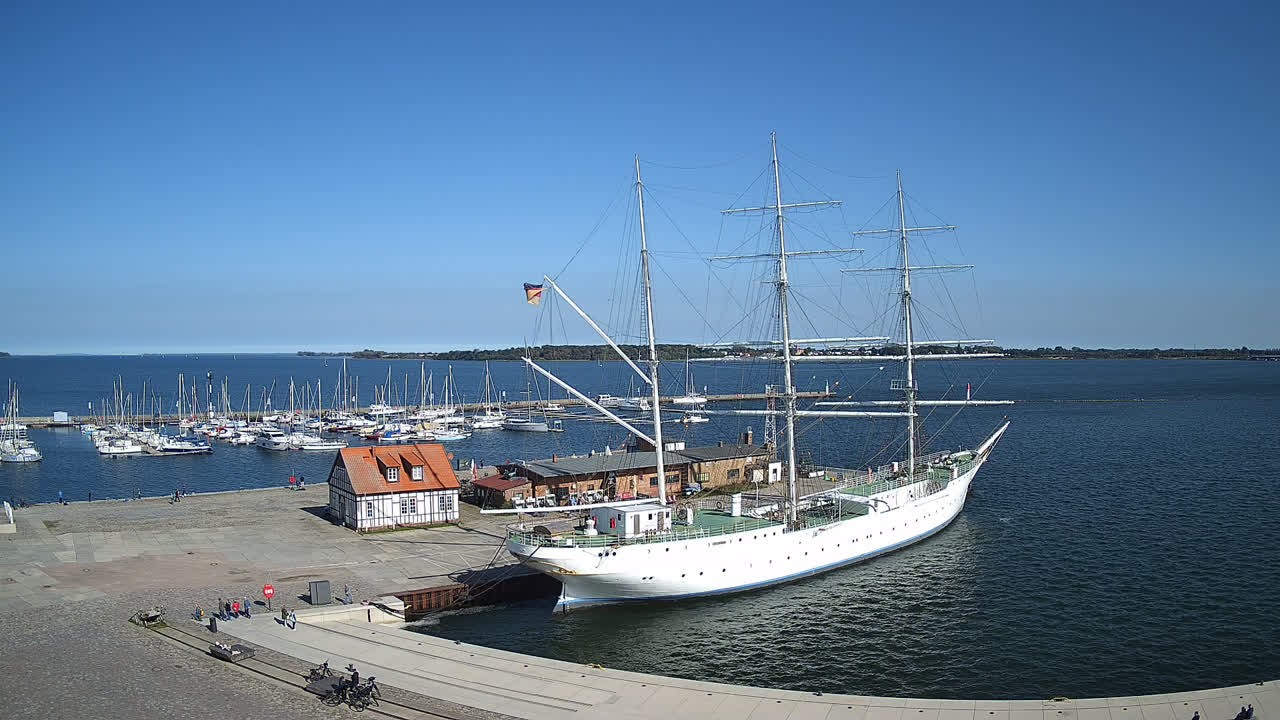 Archiv Foto Webcam Stralsund am Yachthafen