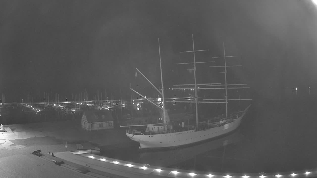Archiv Foto Webcam Stralsund am Yachthafen