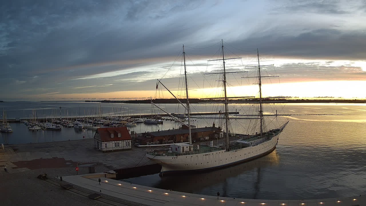 Archiv Foto Webcam Stralsund am Yachthafen