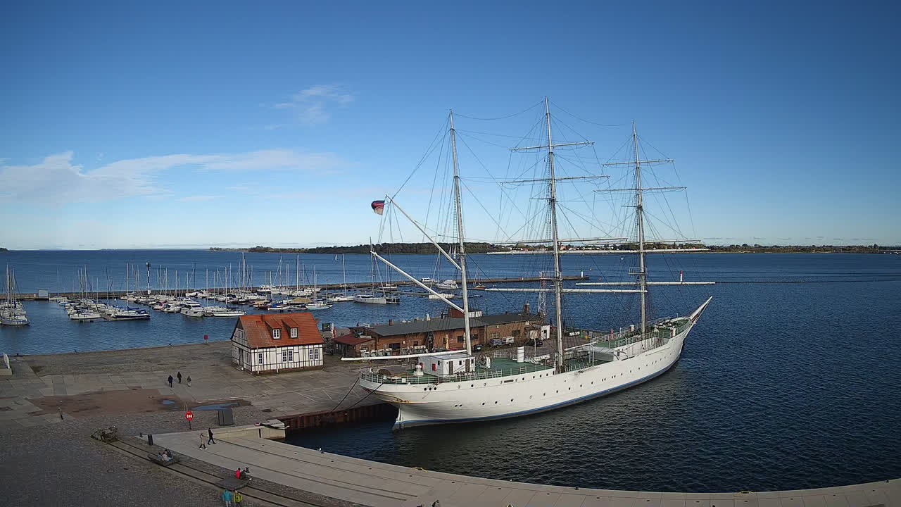 Archiv Foto Webcam Stralsund am Yachthafen