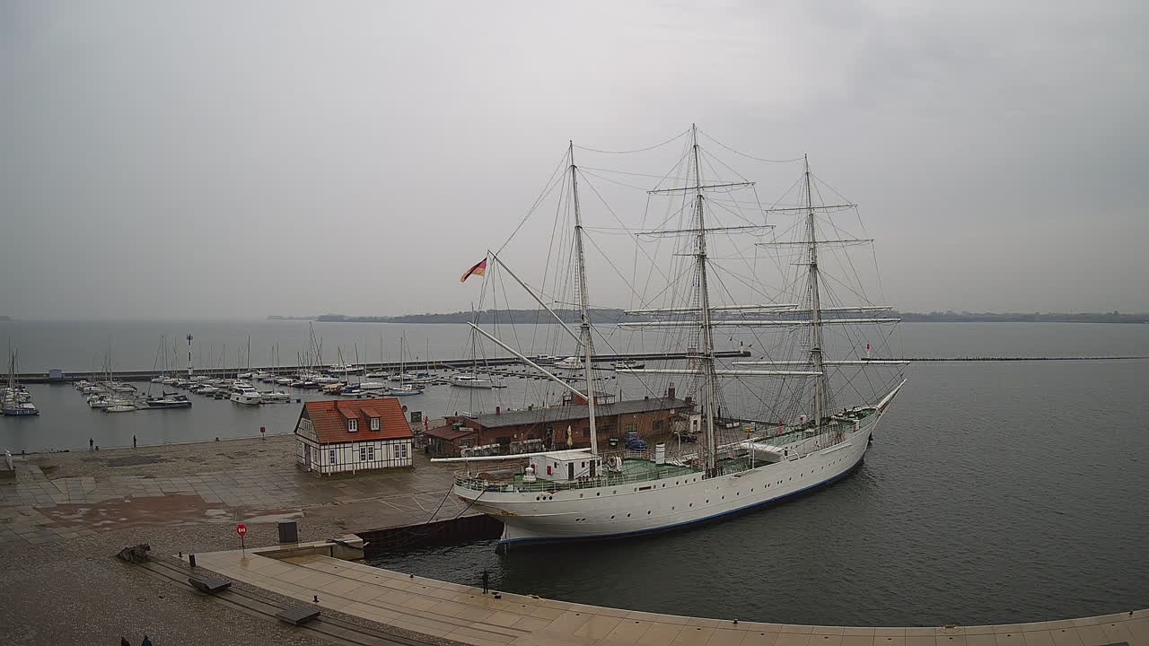 Archiv Foto Webcam Stralsund am Yachthafen