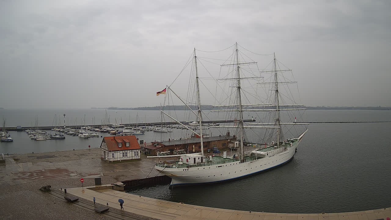 Archiv Foto Webcam Stralsund am Yachthafen