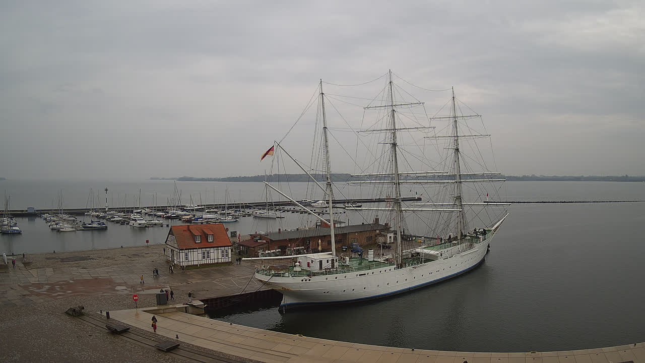 Archiv Foto Webcam Stralsund am Yachthafen