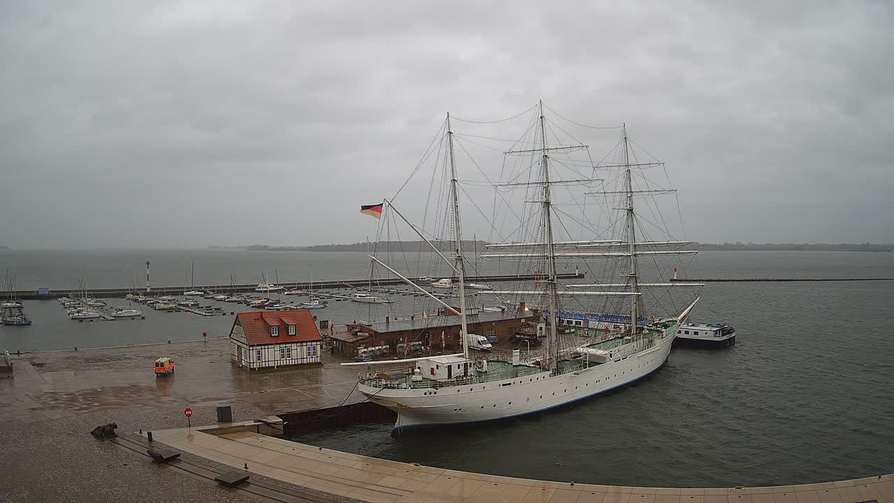 Archiv Foto Webcam Stralsund am Yachthafen