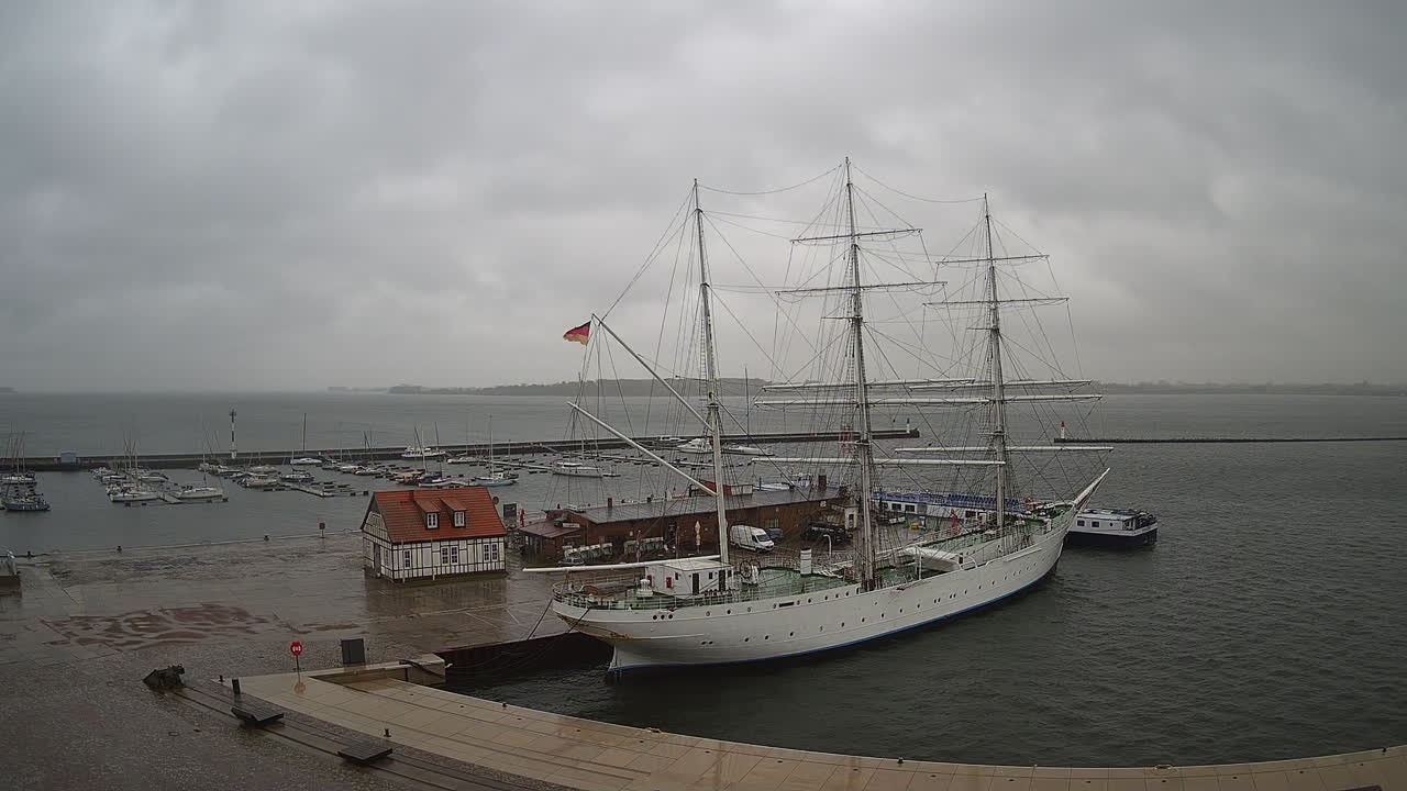 Archiv Foto Webcam Stralsund am Yachthafen