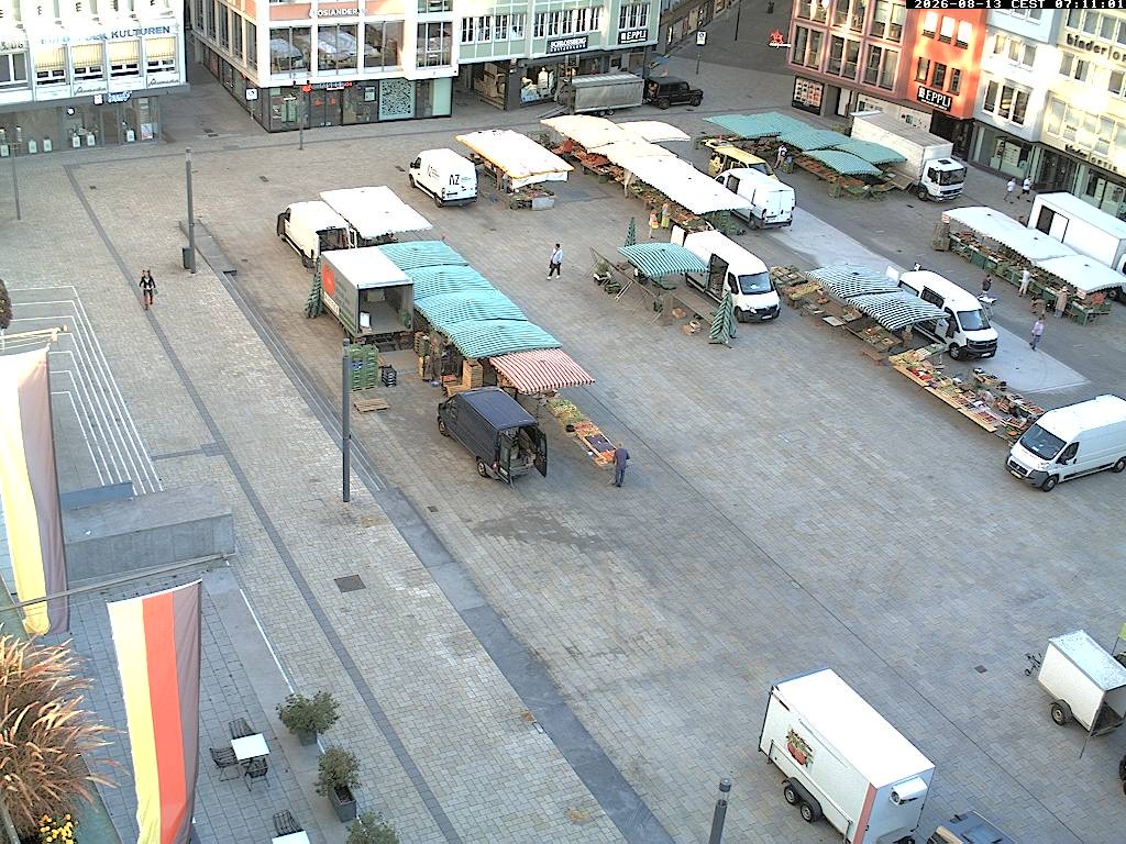 Archived image Webcam Stuttgart at the Market Square