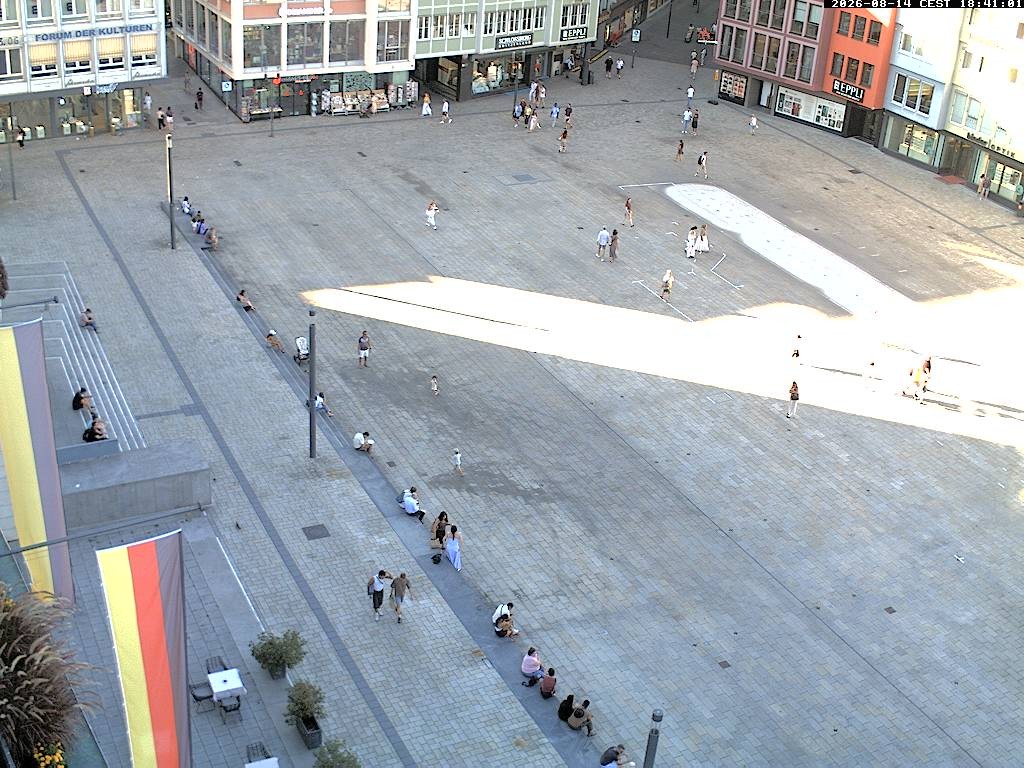 Archived image Webcam Stuttgart at the Market Square