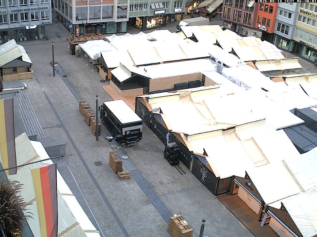 Archived image Webcam Stuttgart at the Market Square