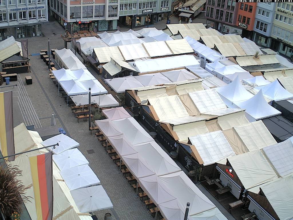 Archived image Webcam Stuttgart at the Market Square