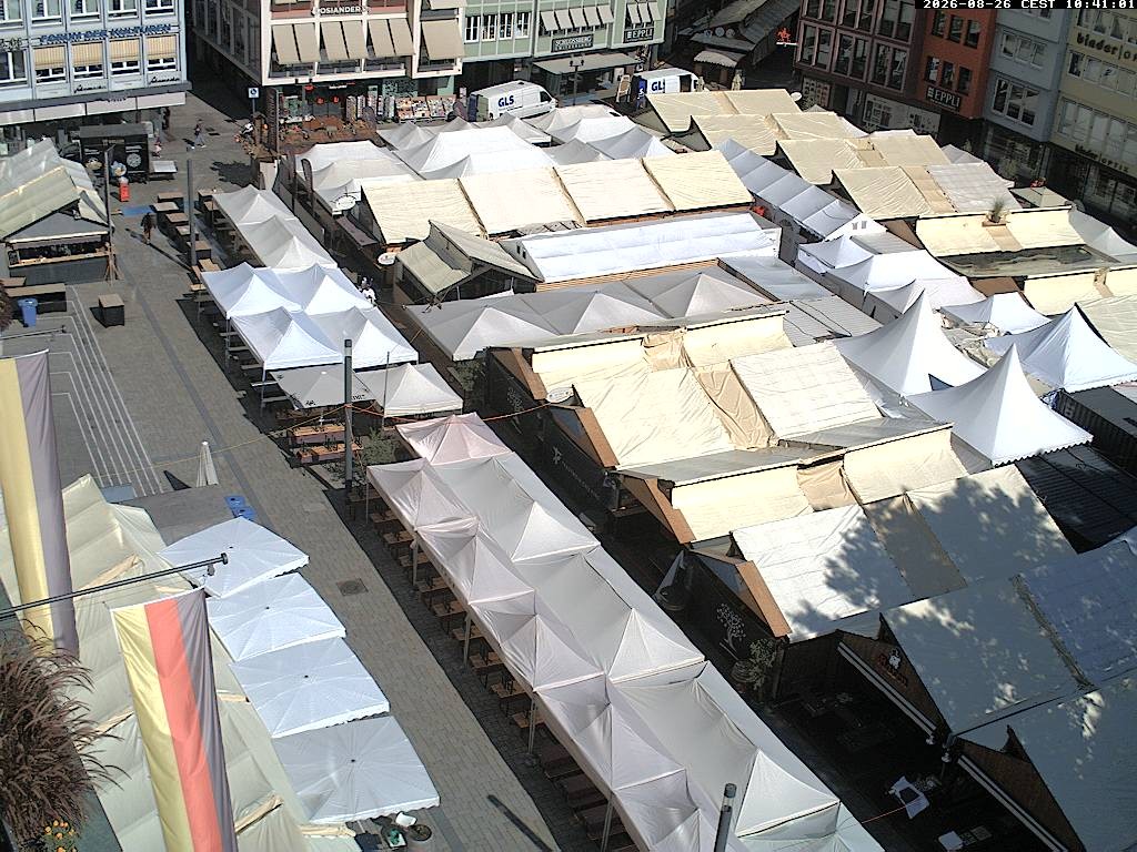 Archived image Webcam Stuttgart at the Market Square