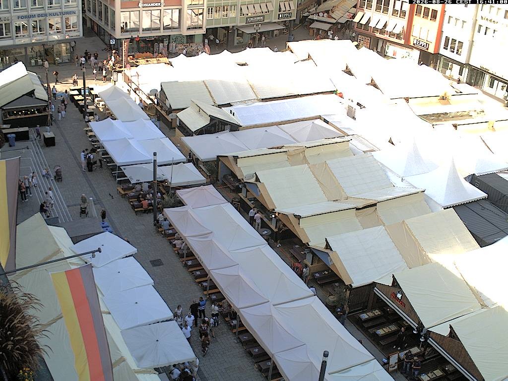 Archived image Webcam Stuttgart at the Market Square