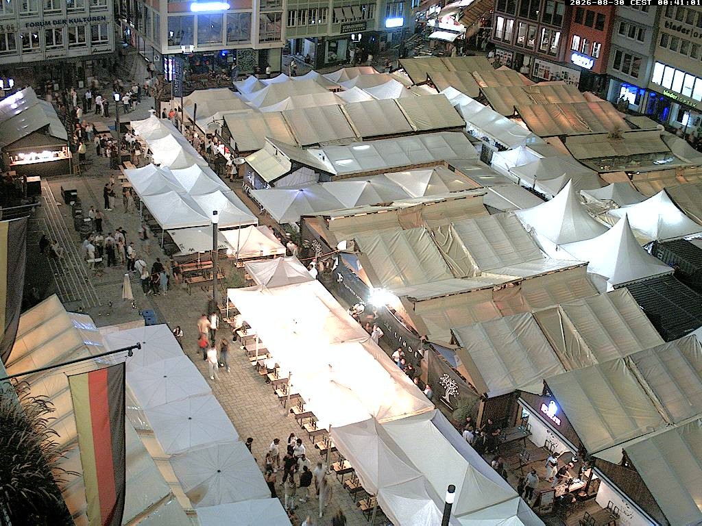 Archived image Webcam Stuttgart at the Market Square