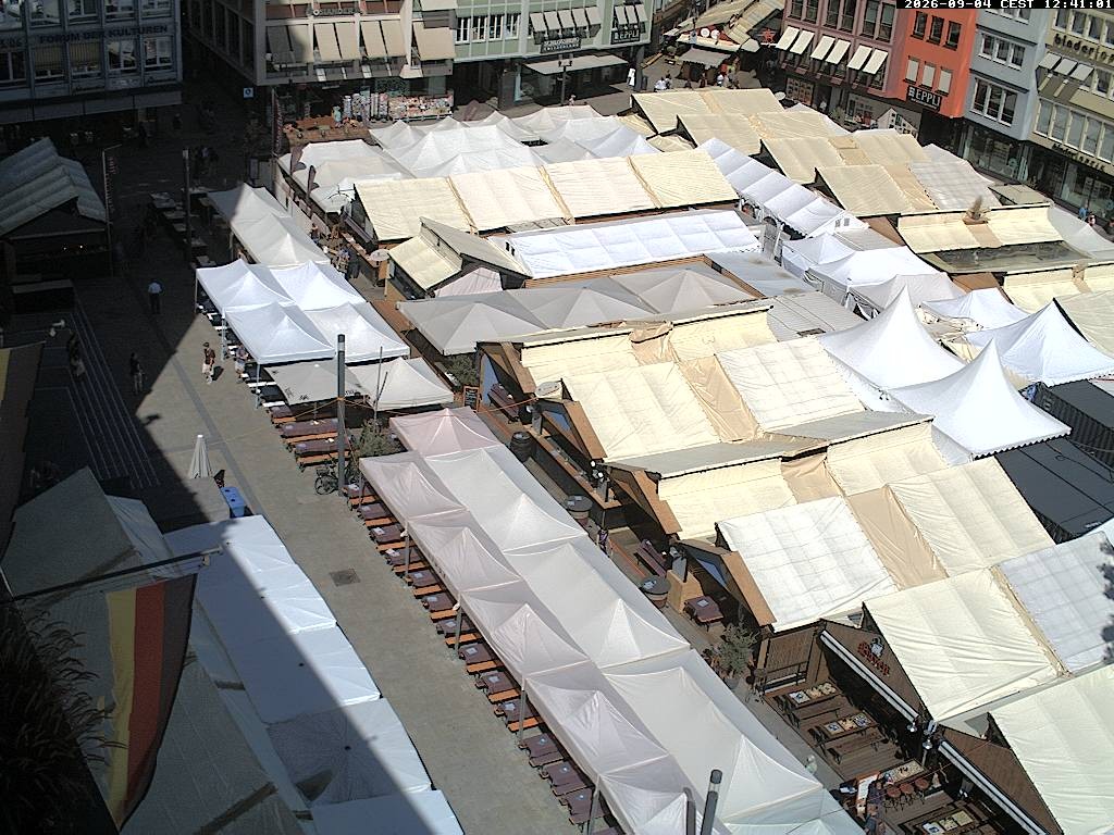 Archived image Webcam Stuttgart at the Market Square