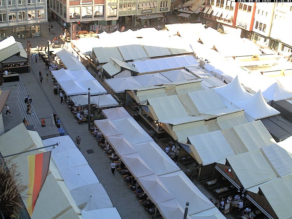 Archived image Webcam Stuttgart at the Market Square