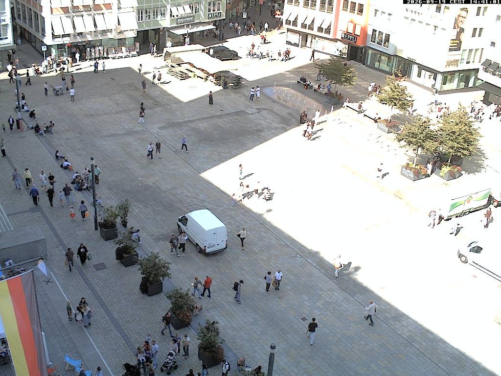 Archived image Webcam Stuttgart at the Market Square