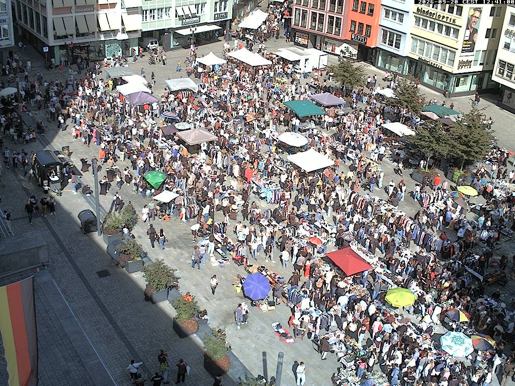 Archived image Webcam Stuttgart at the Market Square