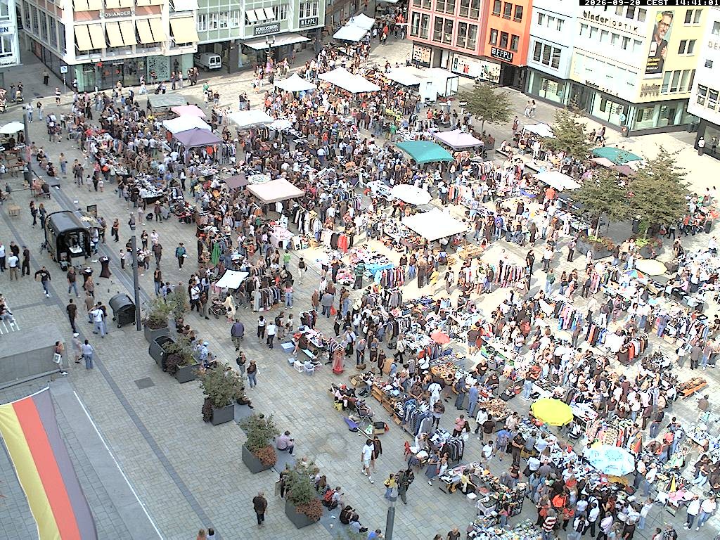 Archived image Webcam Stuttgart at the Market Square