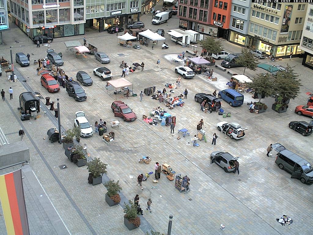 Archived image Webcam Stuttgart at the Market Square