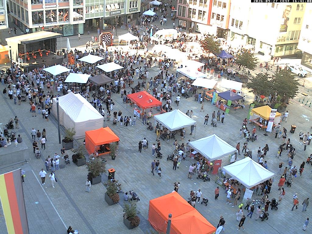 Archived image Webcam Stuttgart at the Market Square