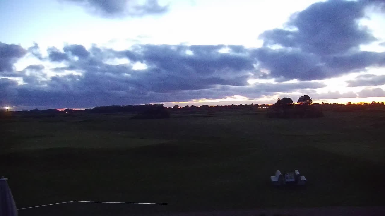Archived image Webcam Sylt: Golf Course