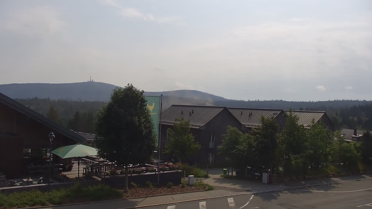 Archived image Webcam Torfhaus in the Harz Mountains