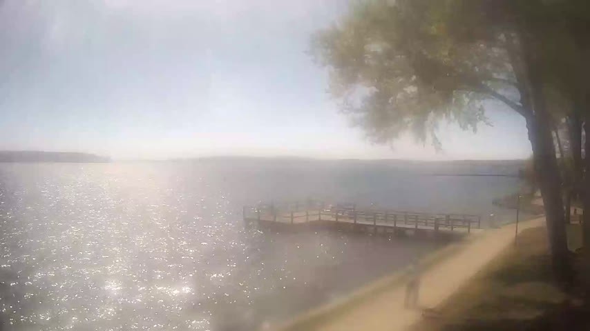 Archiv Foto Webcam Waren: Seeufer am Müritzpalais