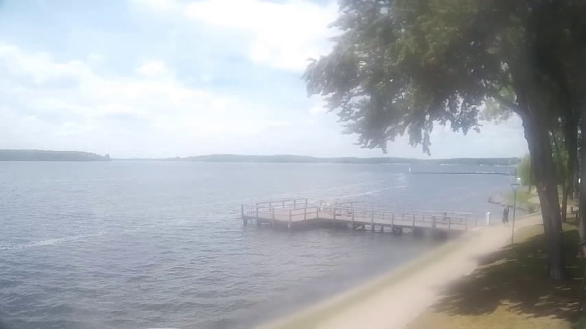 Archiv Foto Webcam Waren: Seeufer am Müritzpalais